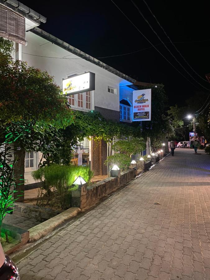 Beach Walk Hotel Unawatuna Exterior photo